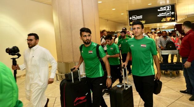منتخب العراق يصل إلى الرياض.. ويؤكد: لا نخاف من الأرجنتين والسعودية