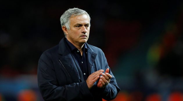  ملاك مانشستر يونايتد يدعمون بقاء مورينيو في أولد ترافورد