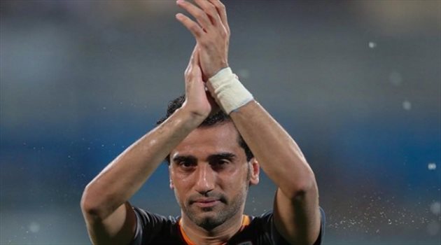 صور.. الراهب ينال الإشادة والثناء عبر "تويتر" عقب تصريحاته عن النصر