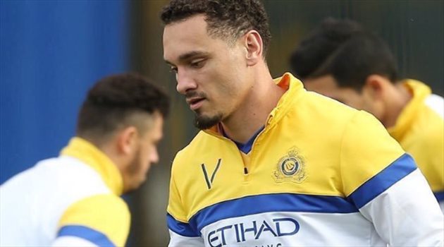 فيديو| لقطة طريفة.. "ضرب" ثنائي النصر في صالة الحديد