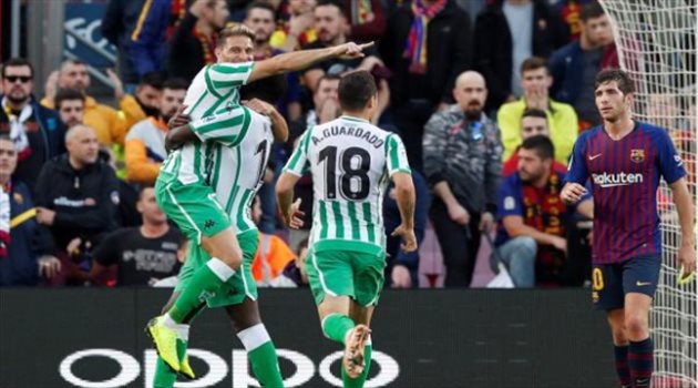 فيديو.. في ليلة عودة ميسي برشلونة يسقط بشكل مفاجئ أمام بيتيس برباعية