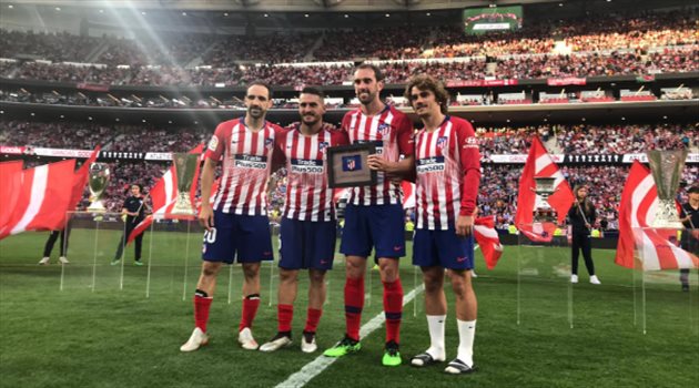 الدوري الإسباني| برشلونة يتخطى خيتافي وسقوط ريال مدريد وأتلتيكو يودع جودين