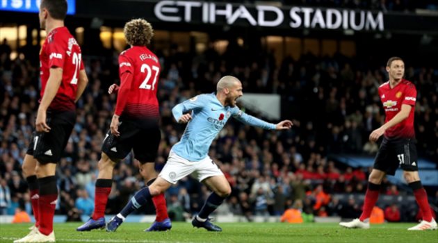فيديو.. ديفيد سيلفا يدخل تاريخ ديربي مانشستر بالهدف الأول لسيتي