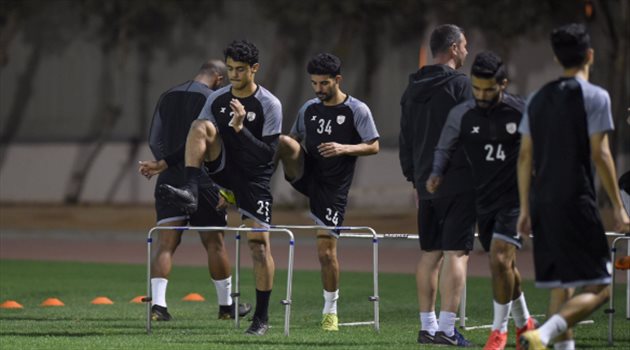 لتدريبه الموسم المقبل.. الشباب يفاوض "بطل بلجيكا"
