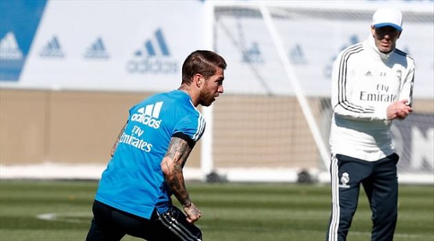 صور.. رسالة نارية من زيدان للاعبي ريال مدريد في أول تدريباته بعد العودة