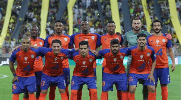 بعد الهزيمة من الاتحاد.. مدرب الفيحاء يمنح اللاعبين راحة لمدة يومين