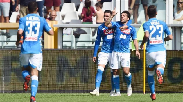 الكالتشيو "5"| إنسيني يقود نابولي لهزيمة تورينو بثلاثية