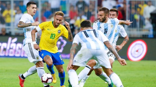 سوبر كلاسيكو| نيمار يطيح بـ"أساطير البرازيل" عبر بوابة السعودية