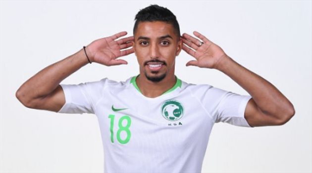 صورة| سالم الدوسري يفوز بجائزة أفضل لاعب سعودي في عام 2018