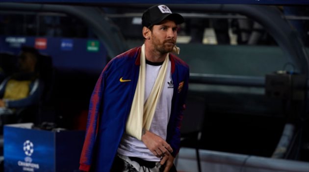 الكلاسيكو| ميسي يصل كامب نو لمساندة برشلونة أمام ريال مدريد