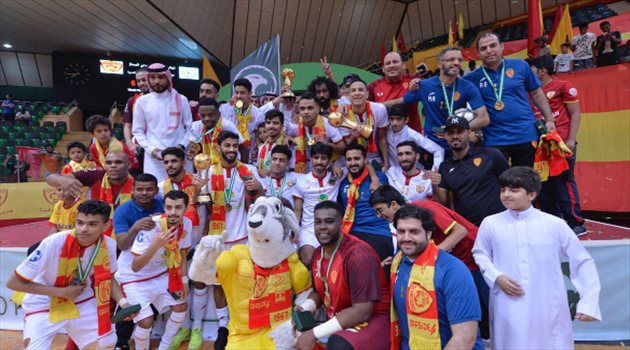 القاسم يتوج القادسية بكأس الدوري الممتاز لكرة الصالات