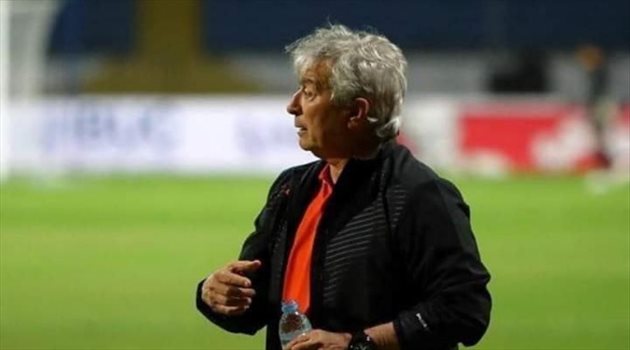 اعتراف مثير من مدرب الاتحاد بعد مواجهة الهلال