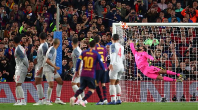  برشلونة يفشل في ضم موهبة ألمانيا التهديفية.. بسبب ليفربول