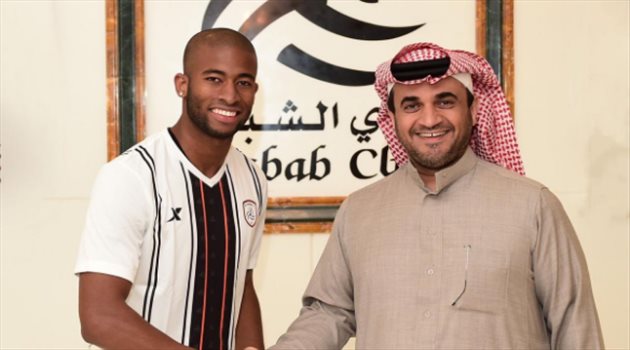 تفاصيل أزمة سيبا تبرئ إدارة الشباب أمام "فيفا"