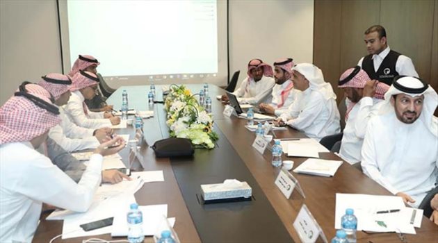 المسابقات تعقد اجتماعا مع ممثلي الأندية المشاركة آسيويا