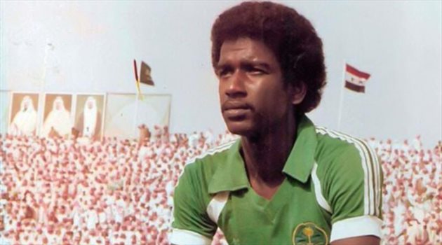 صور.. صدمة لجماهير النصر من الأسطورة ماجد عبدالله