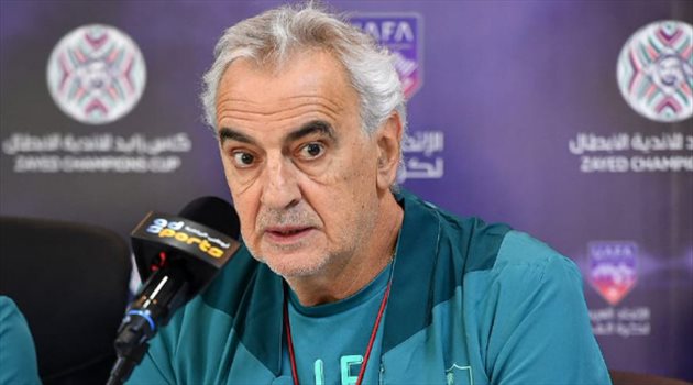 رغم الفوز أمام الوصل بكأس زايد.. فوستاي ينتقد هجوم الأهلي