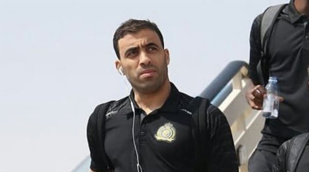 حمدالله كالوقف العقاري.. سلطان خميس "يجلد" مهاجم النصر ويسخر من طريقة لعبه