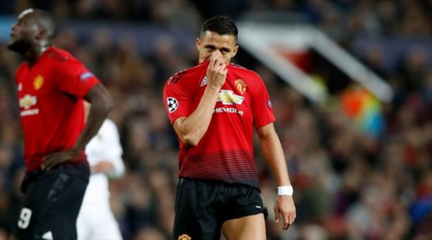 مانشستر يونايتد يبيع سانشيز ويدفع 22 مليون من جيبه !