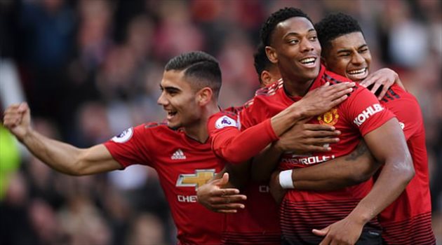 مانشستر يونايتد يحسم "أغلى" صفقة دفاعية في التاريخ