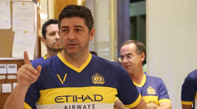 فيتوريا يكشف كواليس تتويج النصر بالدوري على حساب الهلال