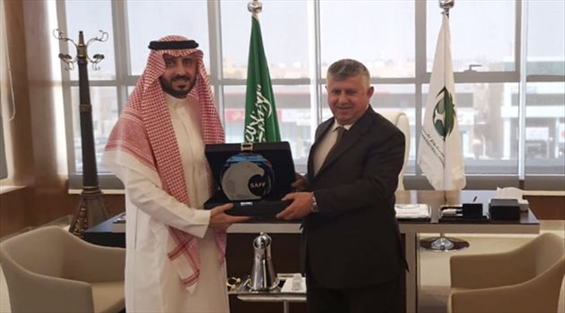 الفواز يستقبل رئيس الاتحاد العراقي