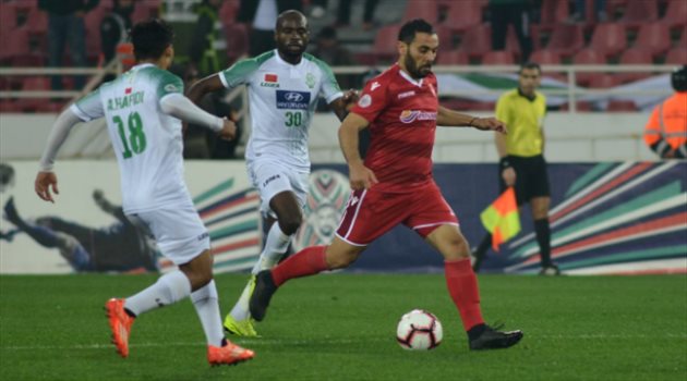 كأس زايد| النجم الساحلي يضع قدما في نصف النهائي.. بالفوز أمام الرجاء المغربي بثنائية نظيفة