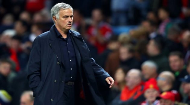 مانشستر يونايتد ينفي أنباء إقالة مورينيو عقب مباراة نيوكاسل