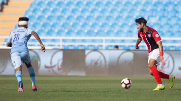 بفوز صعب.. الرائد "يعطل" الباطن ويبتعد عن مراكز الهبوط