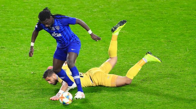  الصحف القطرية تتألم لسقوط الدحيل أمام الهلال .. خسر بالأخطاء الدفاعية