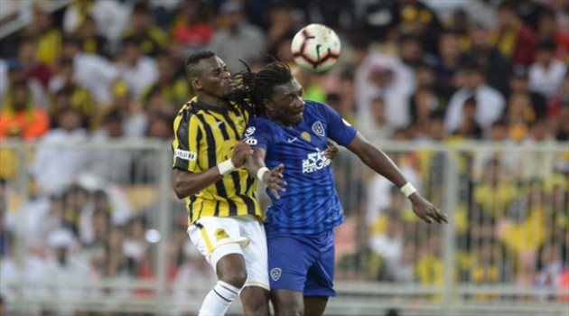 في أقل من موسم.. جوميز يمحو تاريخ جميع "محترفي" الهلال