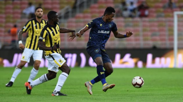 التعادل السلبي يسيطر على مباراة الاتحاد والتعاون