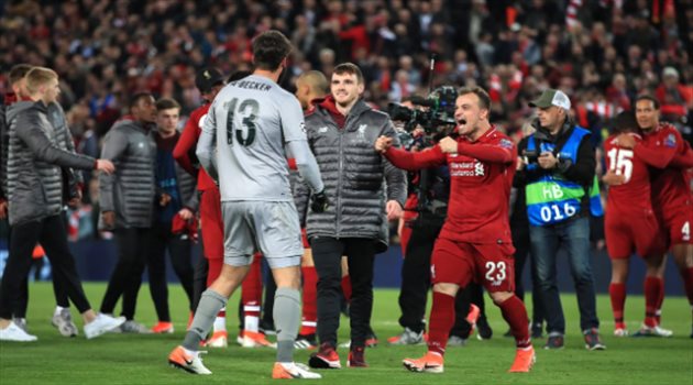 أليسون رجل مباراة ليفربول وبرشلونة