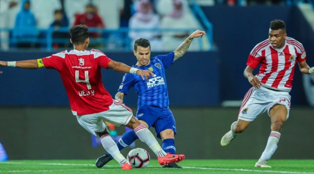 إعلامي "يطقطق" على احتجاجات الأندية مستندا على لائحة اتحاد الكرة