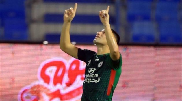 دوري المحترفين| جوانكا يعيد "أمجاد الماضي" بثلاثيته في الفيحاء