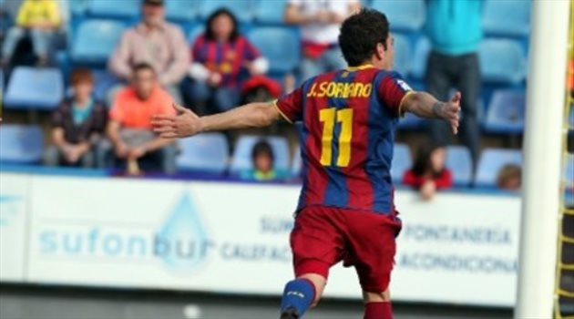 الهلال يقترب من التعاقد مع مهاجم برشلونة السابق