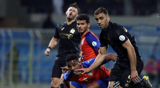  قانوني رياضي: لاعب النصر يستحق الإيقاف مباراتين على الرغم من تغاضي الحكم