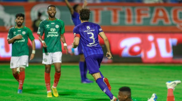 إدواردو يكشف سر استمراره مع الهلال للموسم الخامس