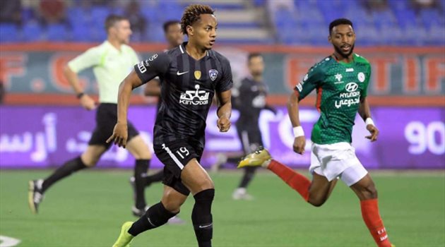 كاريلو أيام كاريلو معدودة في الهلال .. النصر يغري بنفيكا بـ "عرض لا يقاوم" وترقب قطري