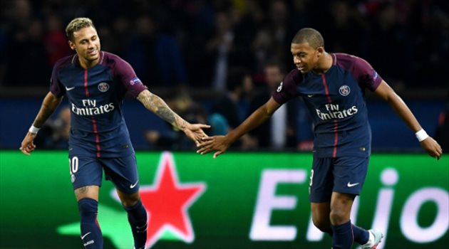 أبرزها المساواة بنيمار.. مبابي يوجه "طلبات باهظة" إلى باريس سان جيرمان