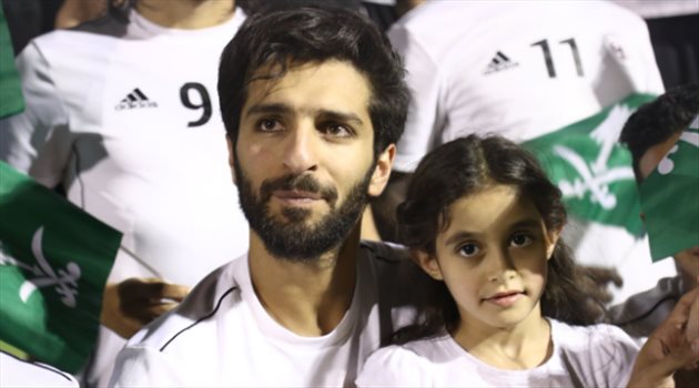 الأنصاري يكشف كواليس رحيله عن الاتحاد.. وفريقه المفضل في المملكة