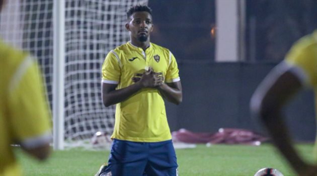 رسميا.. إصابة معتز تمبكتي بالرباط الصليبي