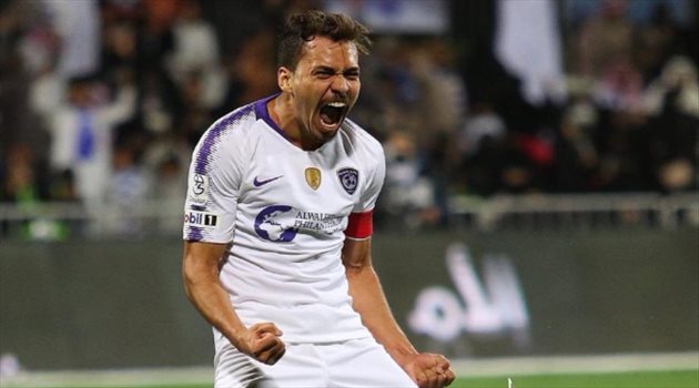 الهلال "يعذب" إدواردو على طريقة برشلونة