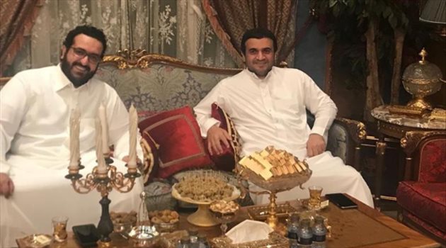 قبل ساعات من مواجهة الهلال.. زيارة خاصة من رئيس النصر لدعم الشباب