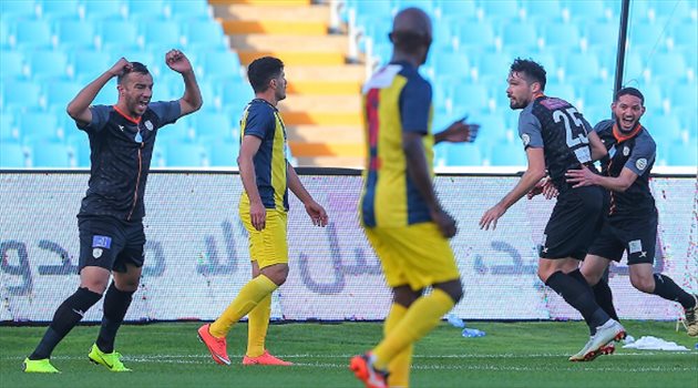 صحيفة رومانية .. سوموديكا يقهر مواطنه في الدوري السعودي للمحترفين