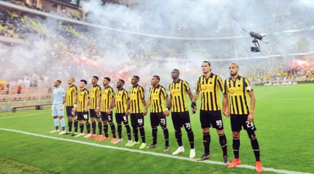 صورة| خدعة خطيرة في صفقة رحيل نجم الاتحاد