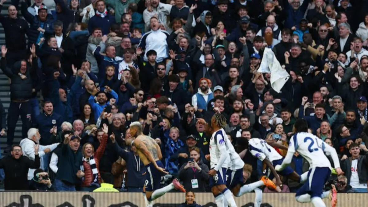 توتنهام يتحرك في ميركاتو يناير للتعاقد مع مهاجم جديد