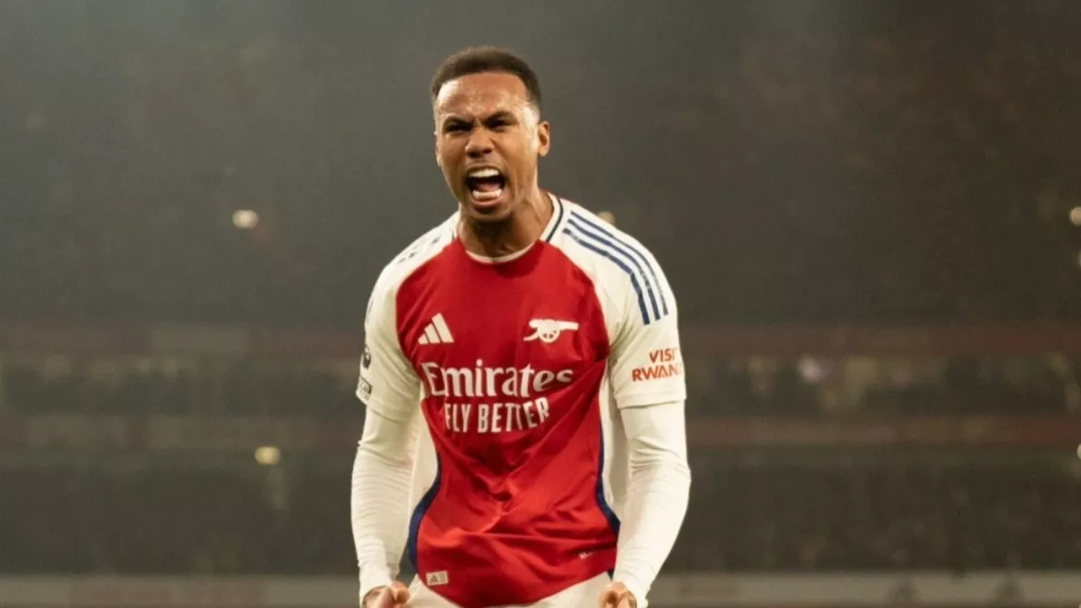 "ملك البرازيل" .. أرسنال لا ينسى نجومه ويهنئ حصن الفريق 