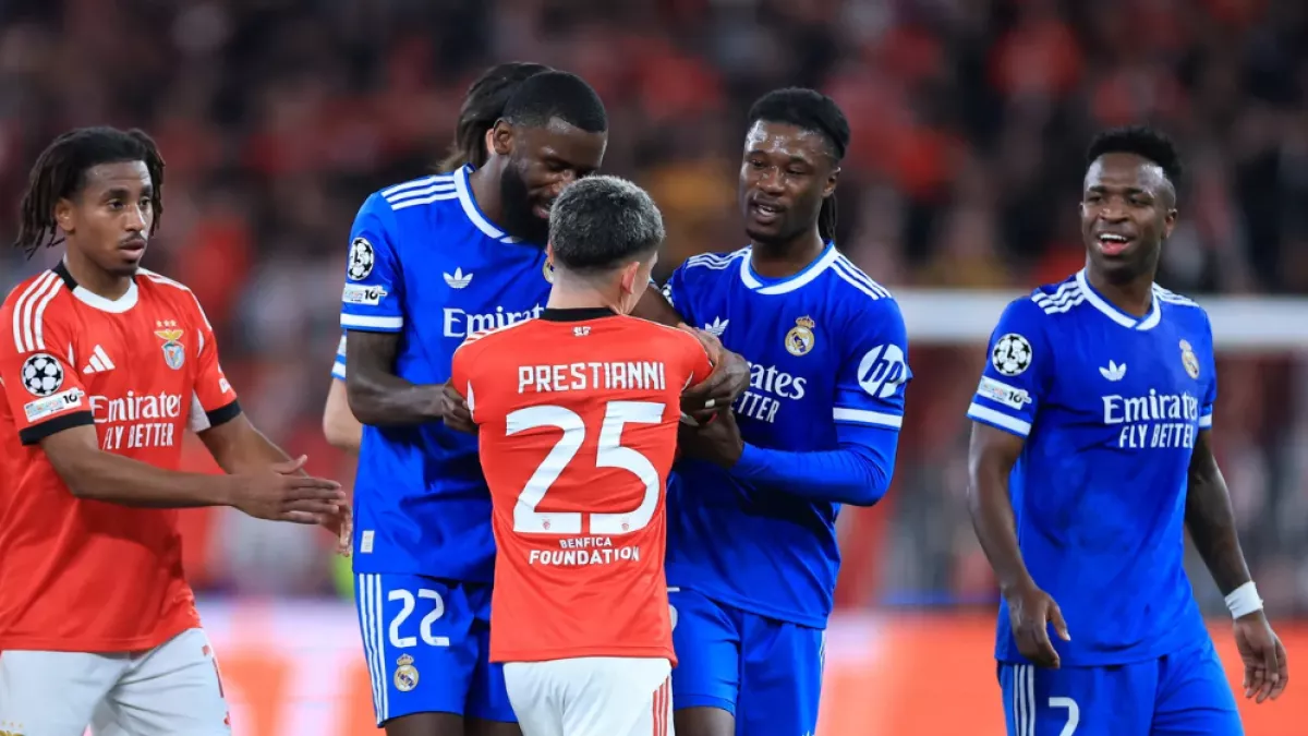 عشر مباريات وأكثر.. قصص لاعبين أوقفهم الاتحاد الأوروبي بسبب "كلمة عنصرية" 