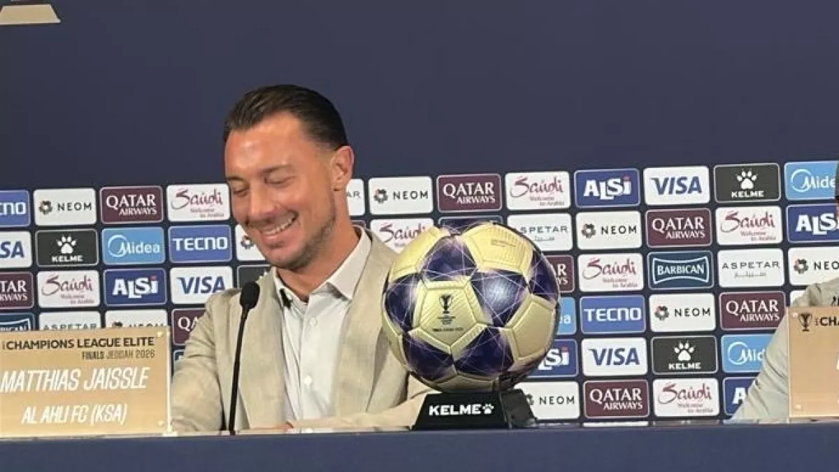 يايسله يكشف خطته لفك "الشفرة الدفاعية" لجوهور في النخبة الآسيوية 